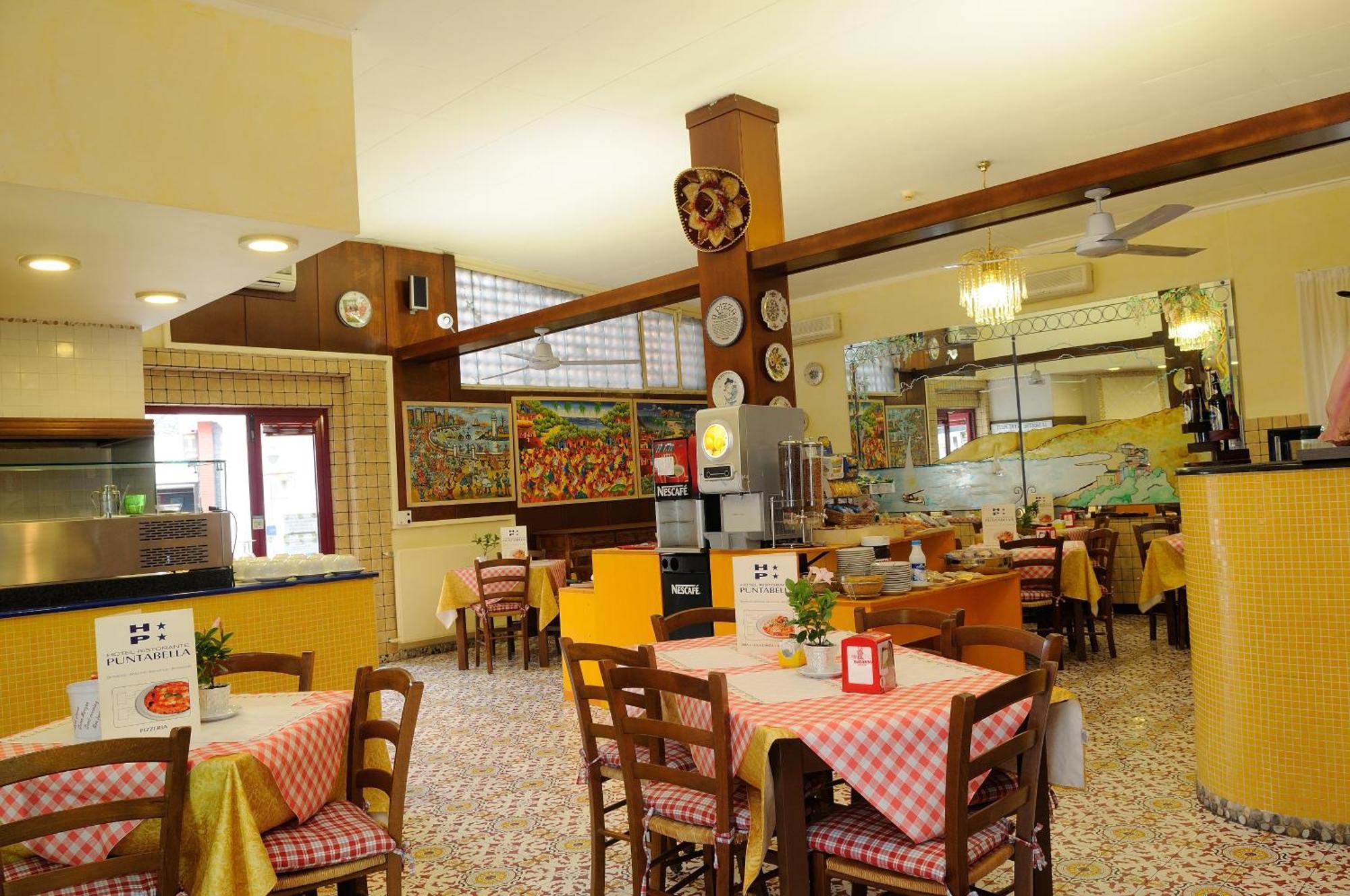 Hotel Puntabella Варацце Екстер'єр фото