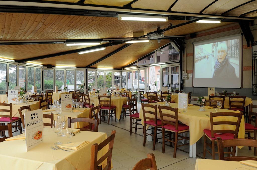 Hotel Puntabella Варацце Екстер'єр фото